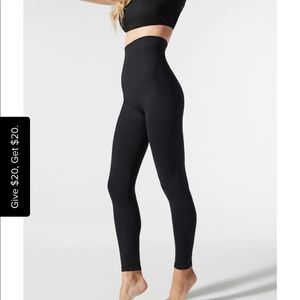Blanqi postpartum leggings